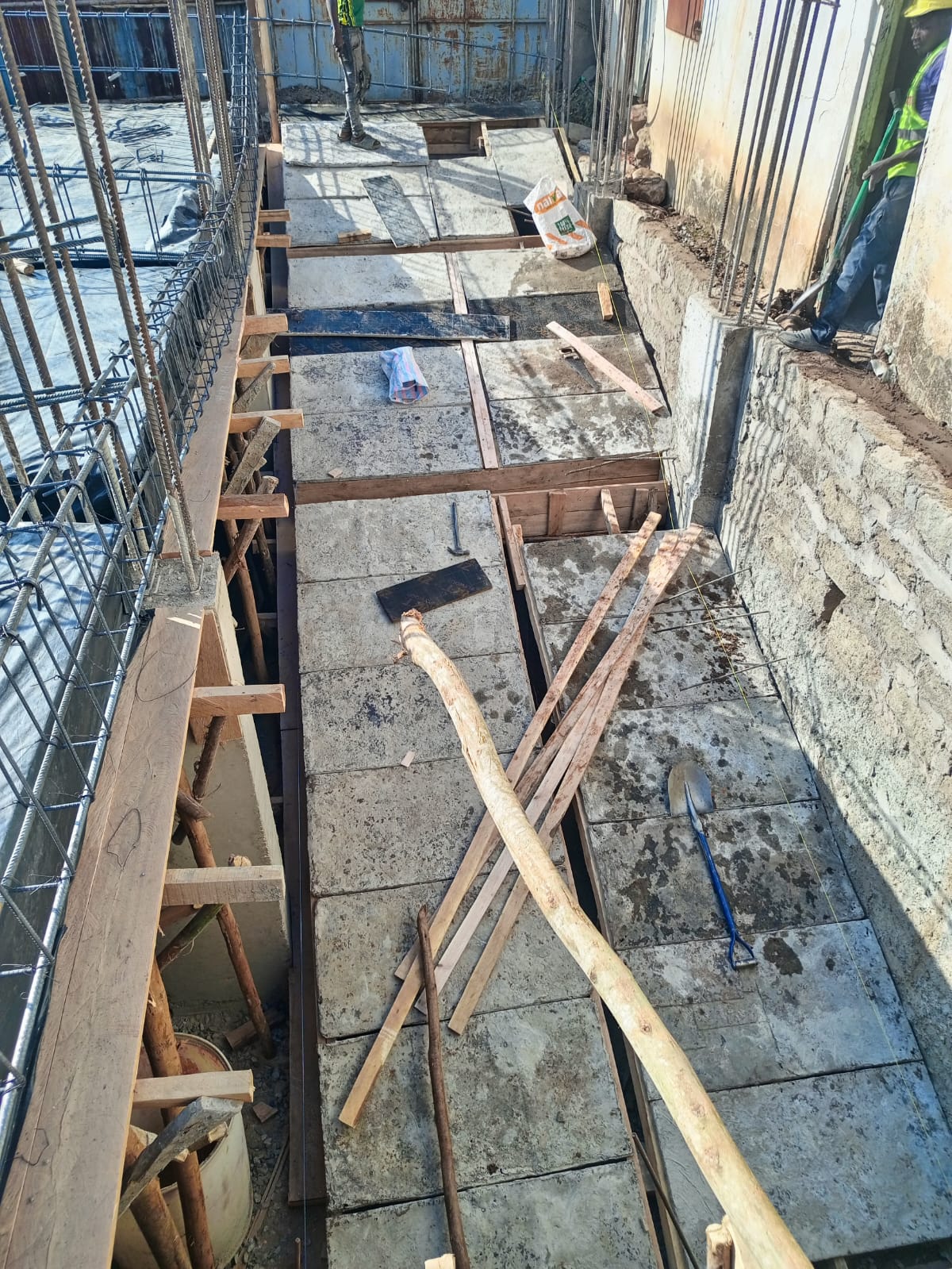 Beam Casting - Design & Build project in Nyali, Mombasa by Prepegola Builders